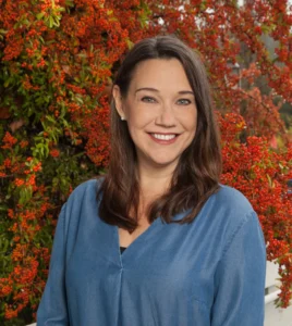 Headshot photo of Michelle Pacansky-Brock.